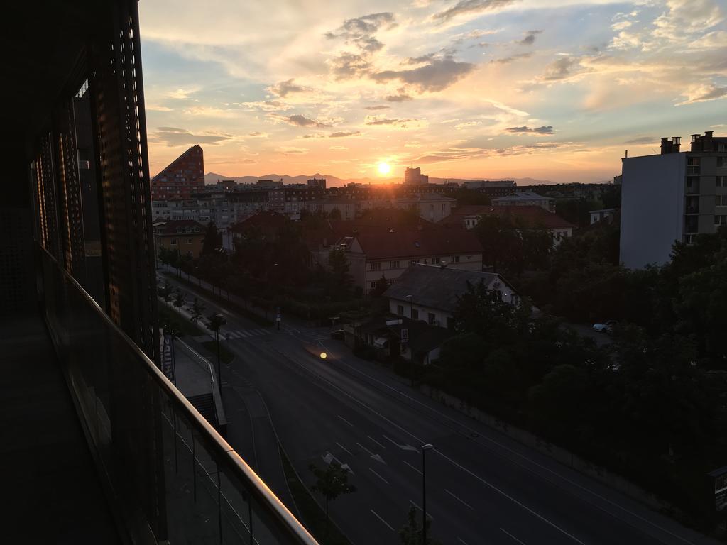 Tiliastay Любляна Экстерьер фото